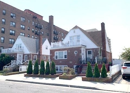 364 E Broadway - Photo 1