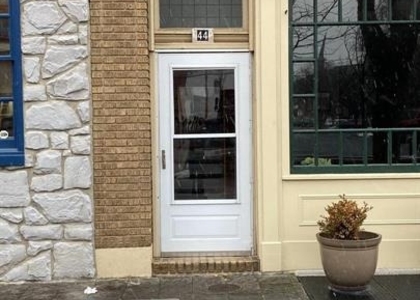 44 S Loudoun Street - Photo 1