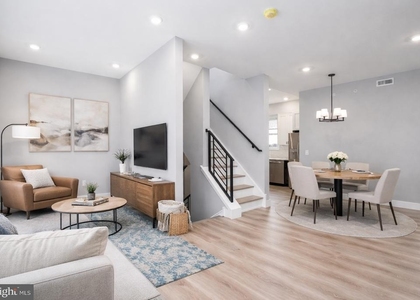 2323 E Cabot Street - Photo 1