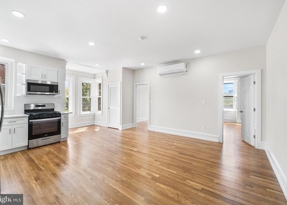 2309 Green Street - Photo 1