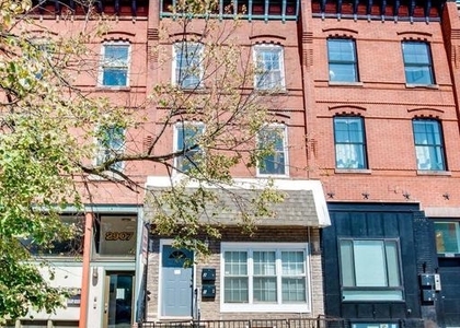 2905 W Girard Avenue - Photo 1