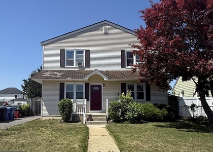 272 Elm Avenue - Photo 1
