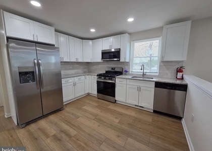 102 E Clements Bridge Road - Photo 1