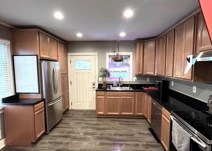 250 E 7th Street - Photo 1