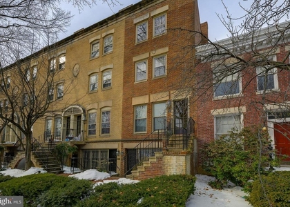 226 3rd Street Ne - Photo 1