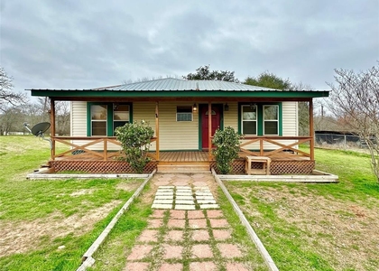 1694 Old Luling Rd - Photo 1