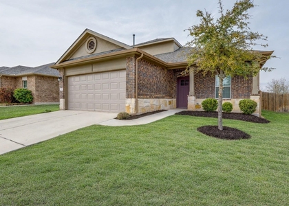 348 Shiner Ln - Photo 1