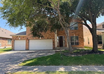 1511 Homewood Cir - Photo 1