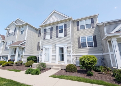 1713 Fieldstone Drive N - Photo 1