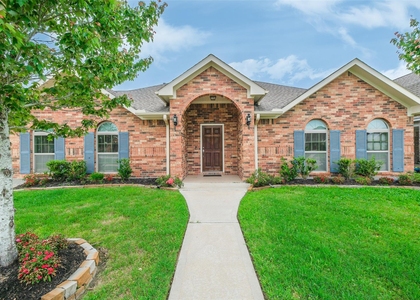 6811 Gonzales Point - Photo 1