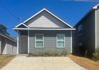 16890 Glenheath - Photo 1