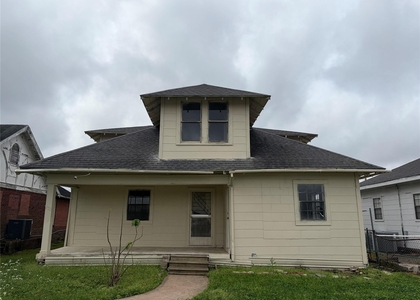 931 9th Avenue - Photo 1