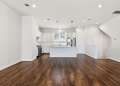3024 Charline Avenue - Photo 1
