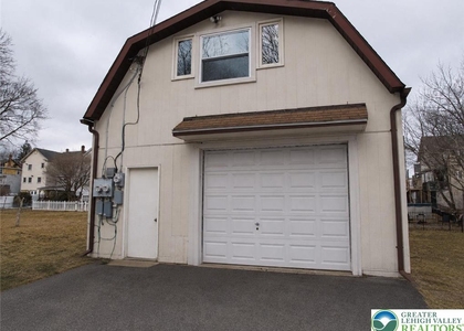 422 South Street - Photo 1