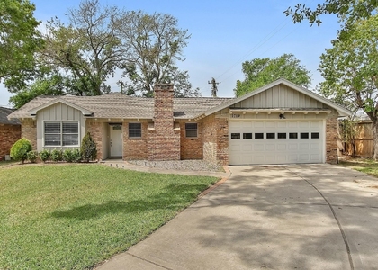 1719 Longhorn Drive - Photo 1
