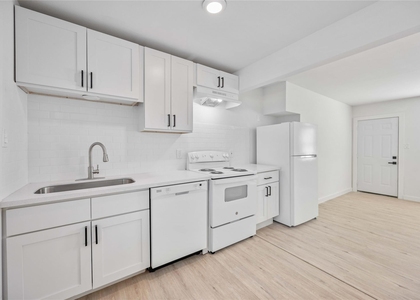 6811 Del Rio Street - Photo 1