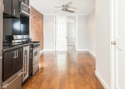 436 West 52nd Street - Photo 1