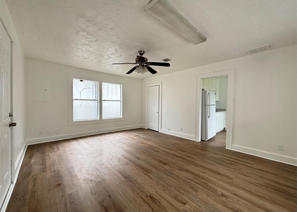 969 Wakefield Drive - Photo 1