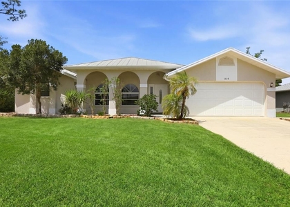 830 Columbia Street - Photo 1