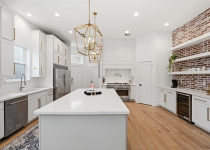510 E 28th Street - Photo 1