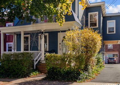 48 Lyon Street - Photo 1