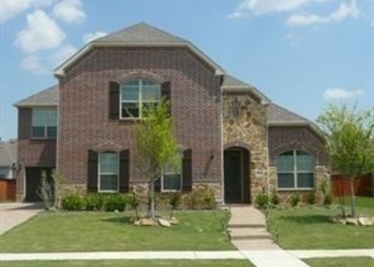 2725 Trophy Club Drive - Photo 1