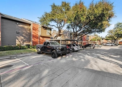 3621 W Northgate Drive - Photo 1