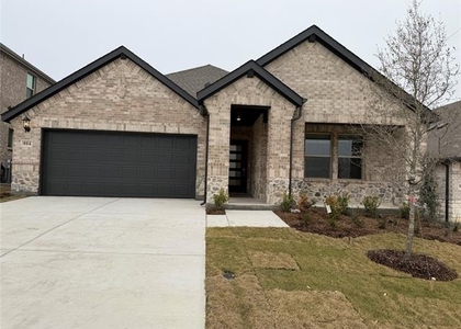 716 Edgehurst Drive - Photo 1