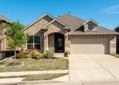 716 Bluebird Way - Photo 1