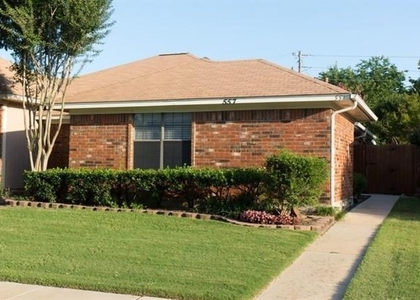 557 Grace - Photo 1