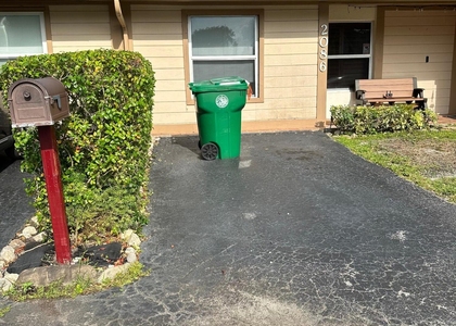2086 Sw 71st Way - Photo 1