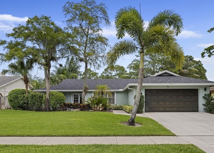 756 Juniper Place - Photo 1