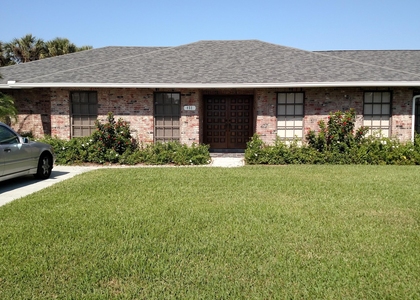 451 W Conference Drive - Photo 1