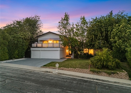 19581 Braewood - Photo 1