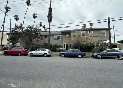 4304 W 5th - Photo 1