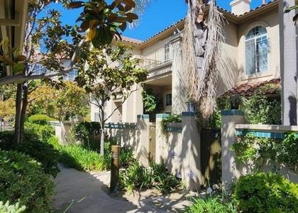 644 Warwick Avenue - Photo 1