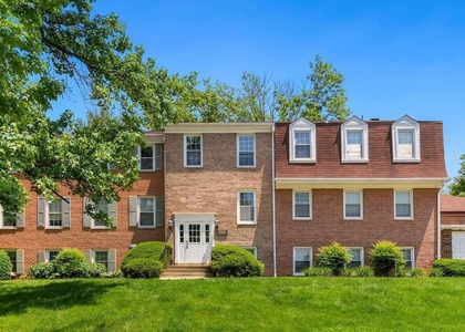 728 Quince Orchard Boulevard - Photo 1