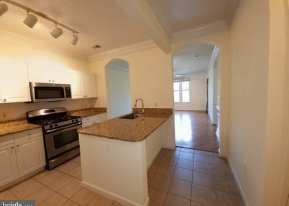 7 Booth Street - Photo 1