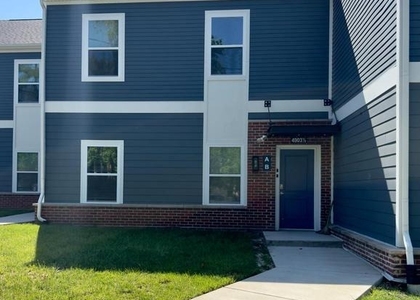 4903 1/2 Hamilton Avenue - Photo 1