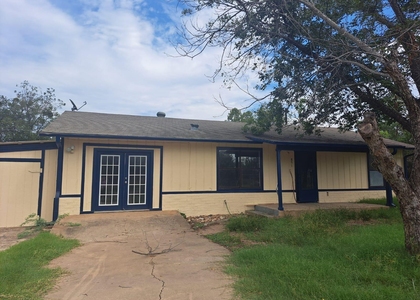 851 Aspen Ln - Photo 1