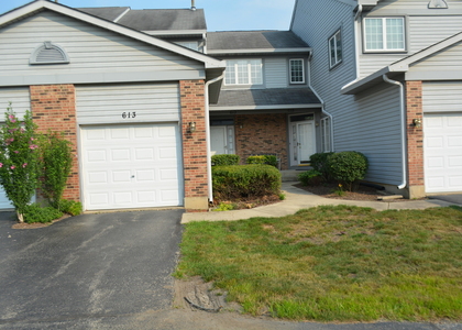 613 W Parkside Drive - Photo 1