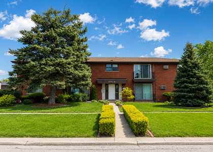 7915 S 84th Avenue - Photo 1
