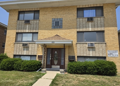 4712 N Olcott Avenue - Photo 1