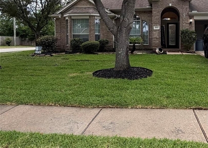 2922 Sandleigh Drive - Photo 1