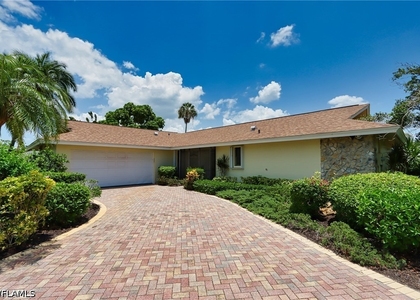 28387 Las Palmas Circle - Photo 1