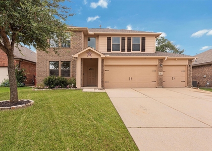 106 Crown Point Court - Photo 1