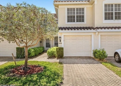 1315 Henley Street - Photo 1