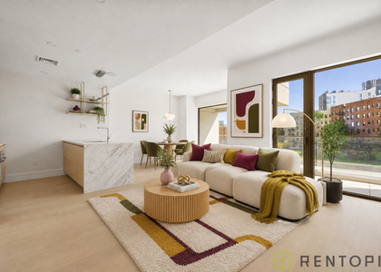 960 Franklin Avenue - Photo 1