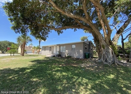 128 Adams Avenue - Photo 1