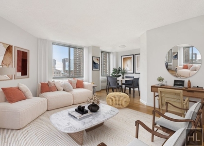 2nd Avenue - Photo 1